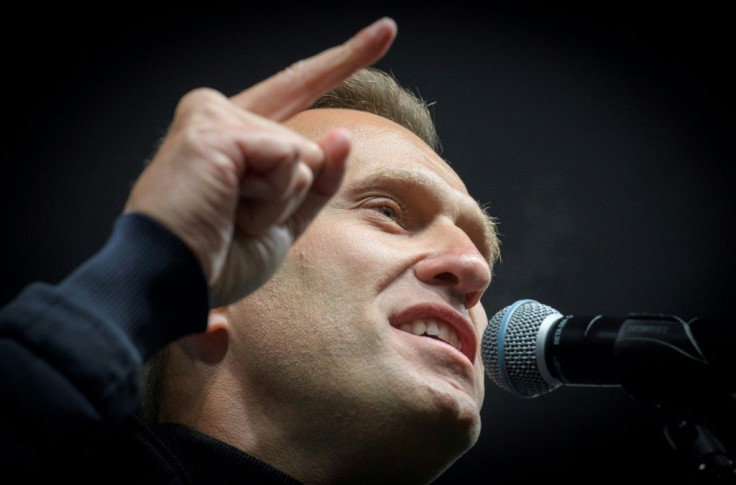 Russian opposition leader Alexei Navalny fell ill on a flight from Siberia on Thursday
