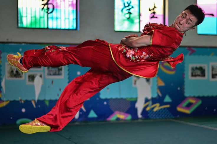 It combines drunken staggering with explosive athleticism