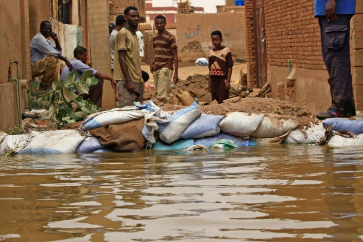 Flood waters from the Nile have swamped the Sudan's Tuti island, wedged between the twin cities of Khartoum and Omdurman, destroying homes and forcing people to flee