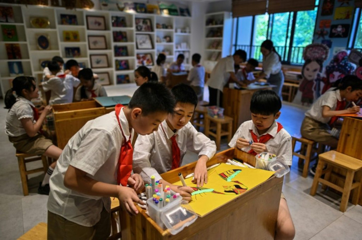 Chinese primary schools have welcomed back students with much fanfare recently, including in Wuhan