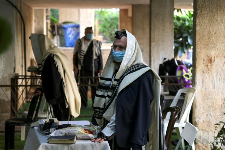 Many Israelis have observed restrictions to stop coronavirus spreading, including ensuring people keep their distance as they pray, but cases continue to grow
