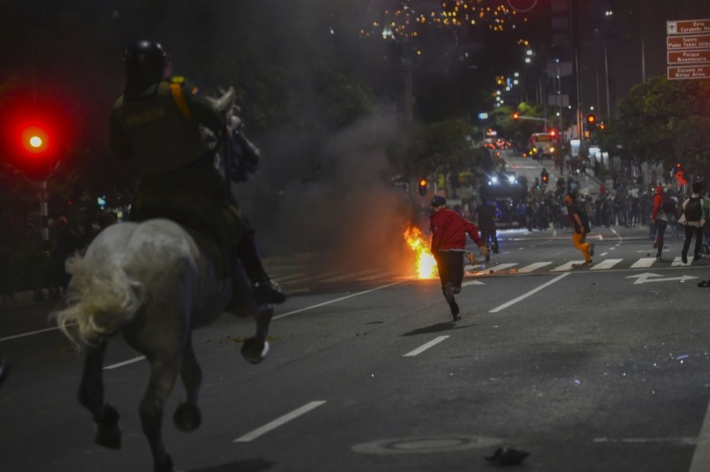 Colombia Apology For Police Brutality Fails To Stop Protests | IBTimes