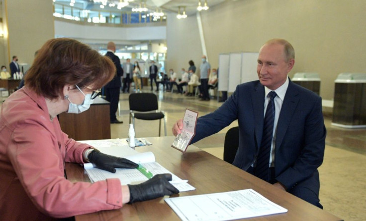 President Vladimir Putin (R) could stay in power until 2036 after a constitutional amendment earlier this year