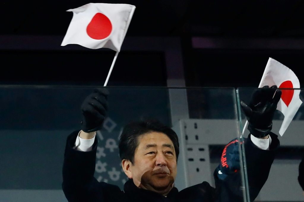 Former Japanese Prime Minister Shinzo Abe Reportedly Collapsed After Shots Heard No Vital