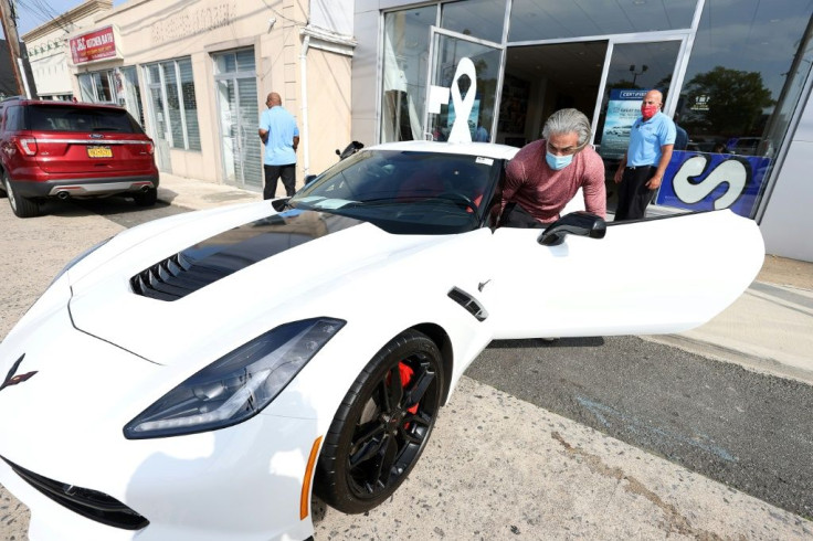 Low interest rates and strong demand for trucks made General Motors and Fiat Chrysler auto sales better than expected