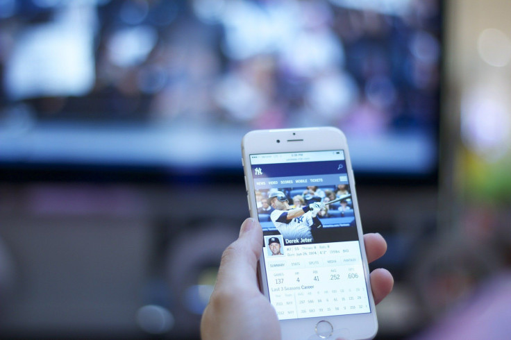 Iphone 6 Tv Social