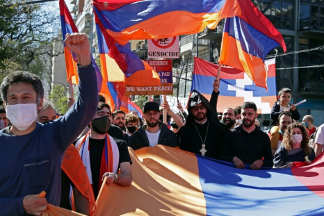 The Buenos Aires protesters waved the red, blue and orange flags of Armenia and Nagorno-Karabakh