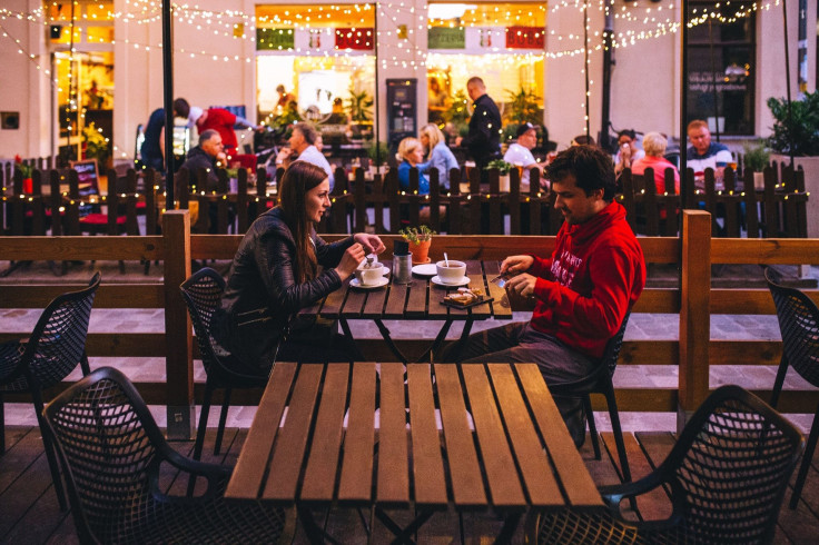 How to make your date night out fun and safe for the kids