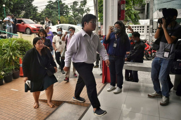 Bunkuenun Baothon said during a Friday morning Facebook broadcast that he was surrendering himself to police