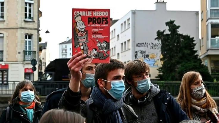 Teachers gather to pay tribute in Brittany