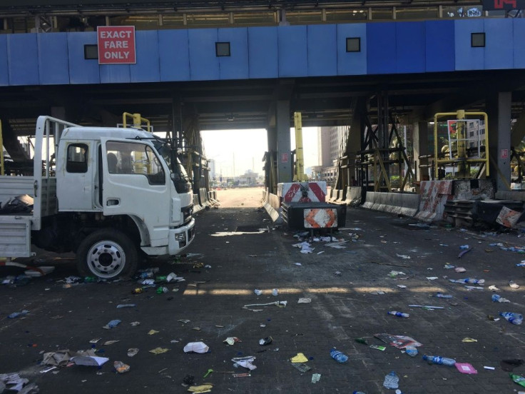 Africa's largest city Lagos, which usually overflows with life, was a ghost town on Wednesday as its 20 million inhabitants woke up under a curfew imposed by the authoritiesÂ 
