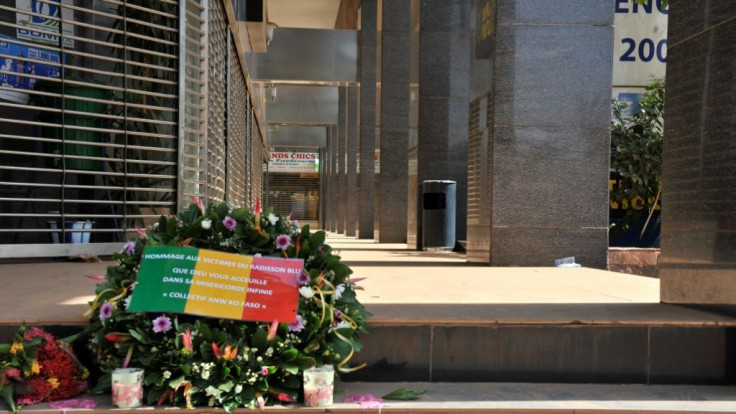 Flowers laid at the entrance to the Radisson Blu hotel in Bamako in 2015, in tribute to the victims of the deadly terrorist attack