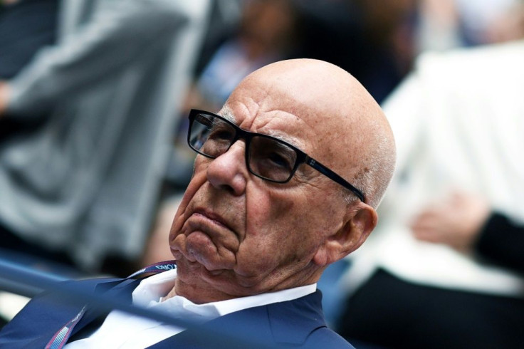 An online petition launched calling for an inquiry into Rupert Murdoch's dominance over Australian media has won record public support