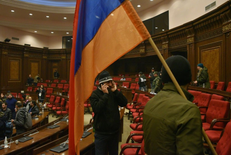 Crowds entered Armenia's parliament and demanded Pashinyan's resignation