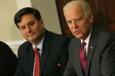 US President-elect Joe Biden has tapped longtime Democratic operative Ron Klain (L) to be his White House chief of staff once Biden is inaugurated on January 20, 2021