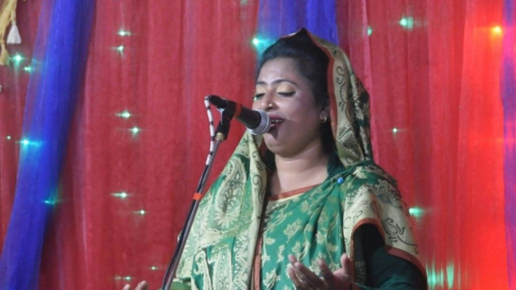 For years Sufi singer Rita Dewan captivated millions of followers in Bangladesh with her haunting ballads. But accused of defaming Islam and targeted by religious radicals, she spent months in hiding to escape death threats.