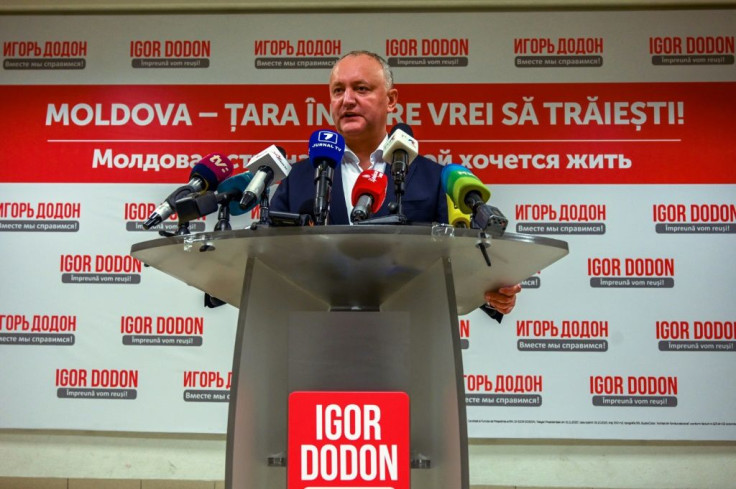 Moldovan president Igor Dodon conceded defeat at the polls and asked supporters to refrain from violence