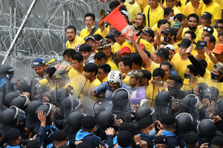 Royalist supporters facing off against police in Bangkok