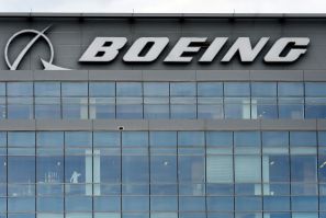 Boeing comes under scrutiny from American and international regulators, as well as the US Congress, which is investigating complaints from American pilots about the MCAS, and the close ties between the FAA and the company