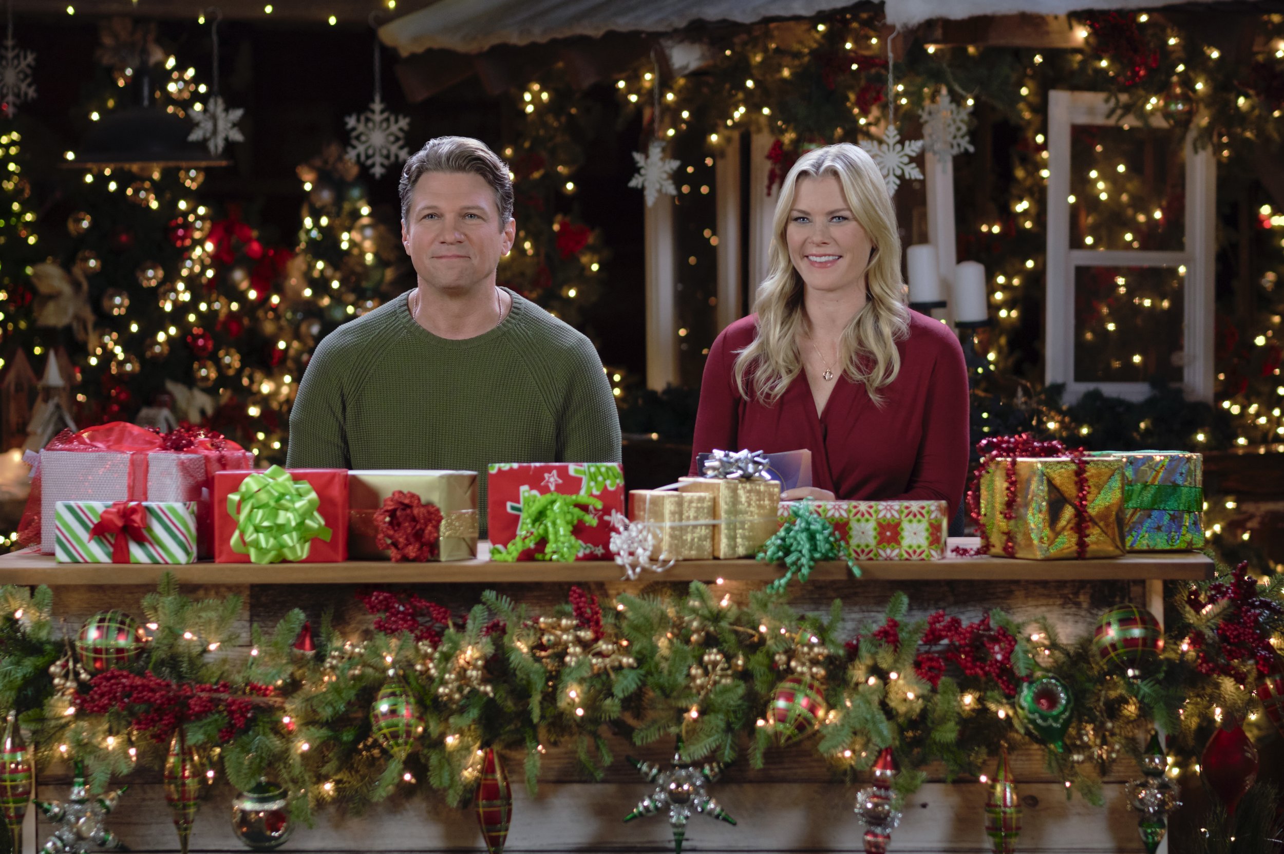 ‘Good Morning Christmas’ Hallmark Movie Premiere Trailer, Synopsis