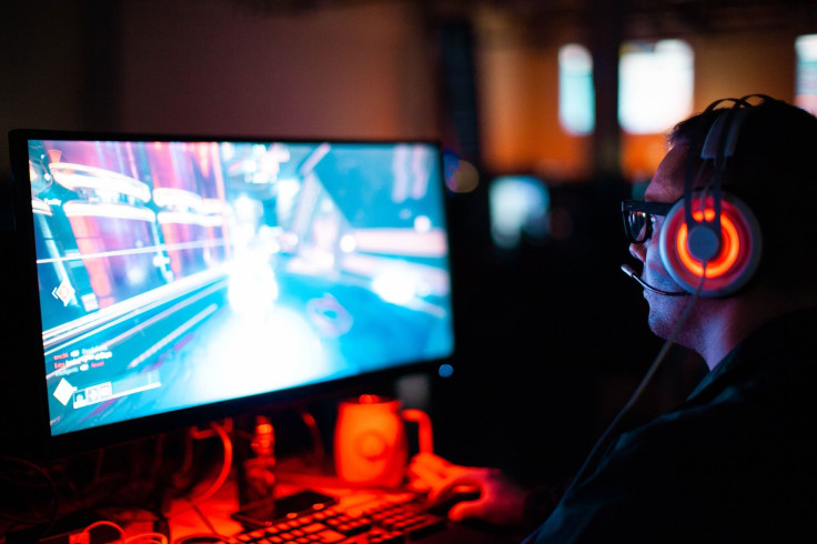 Back to top A Gamer's Guide to Headsets