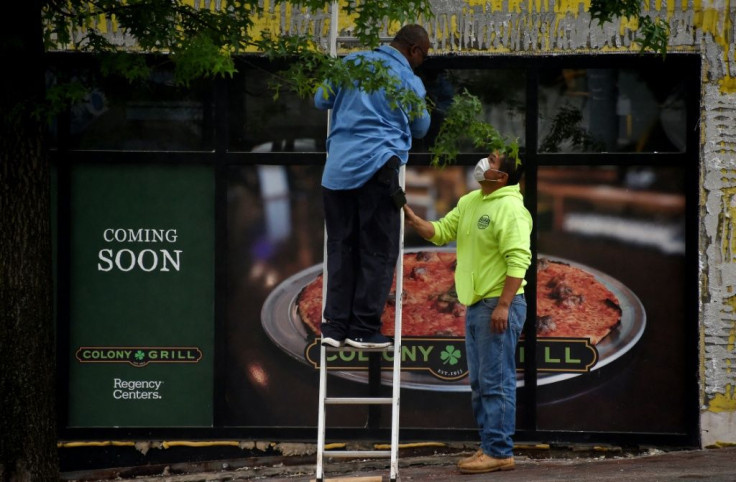 New US jobless claim filings increased for the second straight week amid fears the country was set for a renewed economic downturn