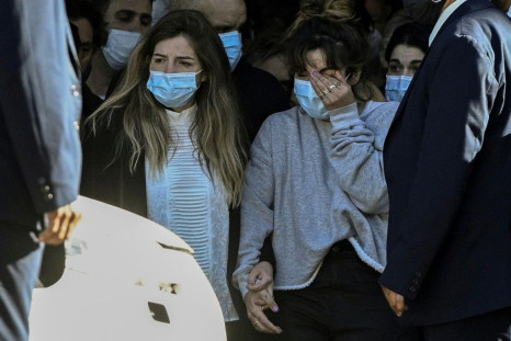Diego Maradona's daughters  Dalma (L) and Giannina, at his wake in Buenos Aires on November 26