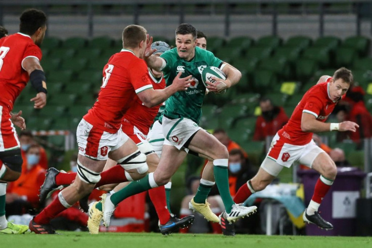 Ireland captain Johnny Sexton says nothing motivates him more to carry on playing than former players telling him to hang up his boots