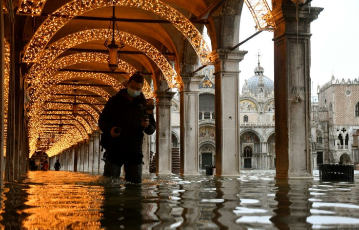 St Mark's Square is in the lowest area of Venice, lying just one metre above sea level