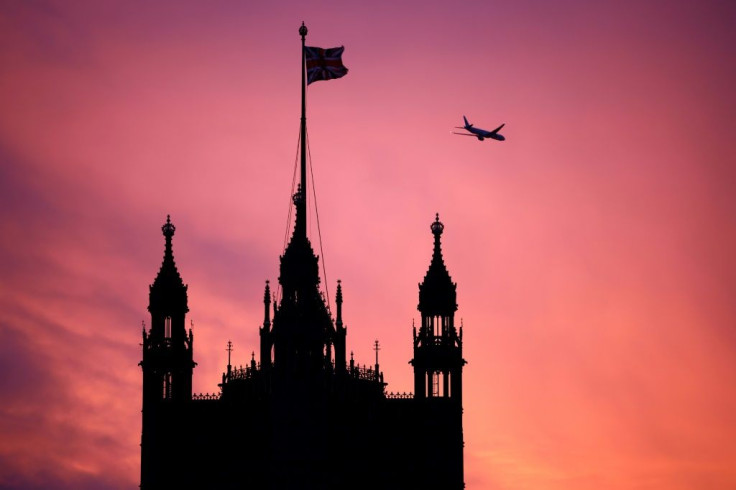 EU chief Ursula von der Leyen published a back-up plan to protect air travel, among other things, if Britain leaves the union without a trade deal