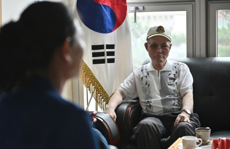 After his retirement, Lee, then 77, decided it was worth risking his life to try to go home to South Korea