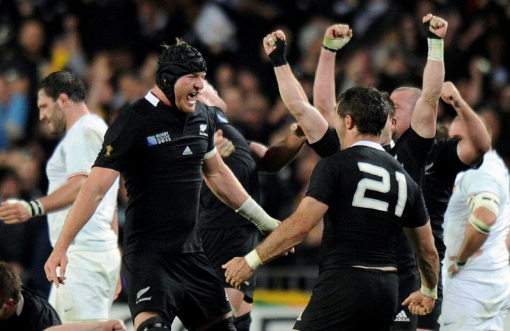 New Zealand beat France 8-7 at the 2011 Rugby World Cup final