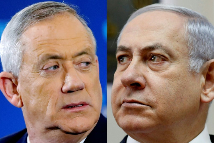 Israeli Defence Minister Benny Gantz (L) and Israeli Prime Minister Benjamin Netanyahu ruled in a coalition that was undermined by mutual acrimony and mistrust