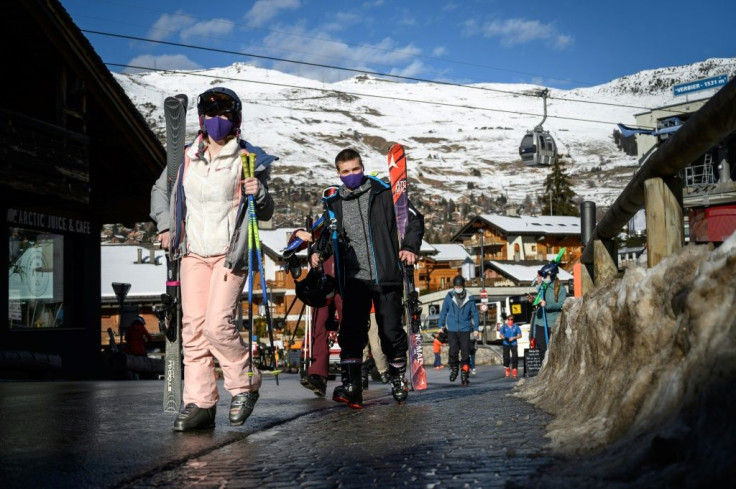 Switzerland's ski resorts were set to boom with snow-seeking British tourists -- but a flight ban due to the new Covid-19 variant raging in England put those plans on ice