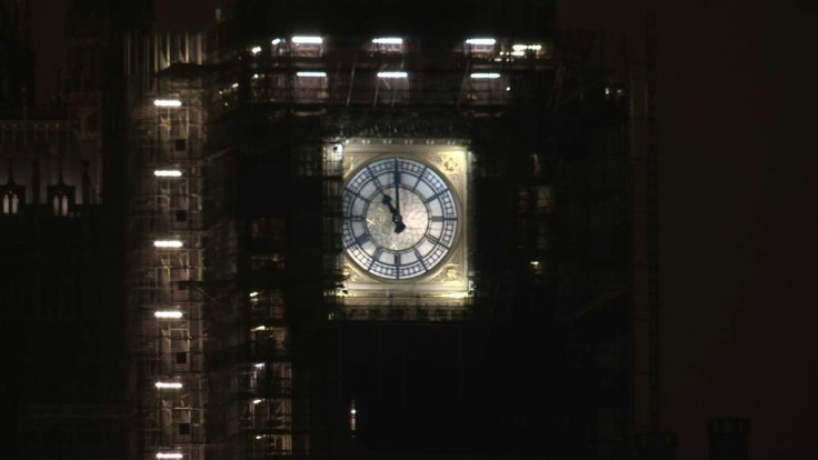Big Ben strikes 11pm as UK officially leaves the EU's single market