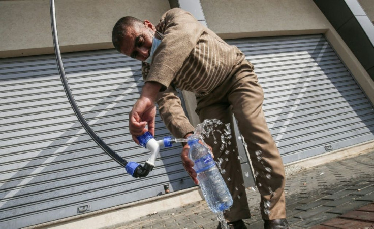 Watergen has developed atmospheric water generators that can produce 5,000 to 6,000 litres of drinking water per day, depending on the air's humidity, and donated two machines to the Gaza Strip