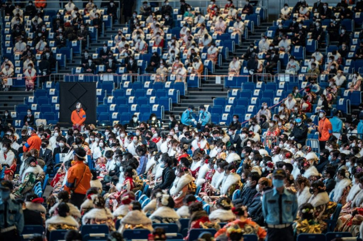 Yokohama Arena's capacity was limited to 5,000 people