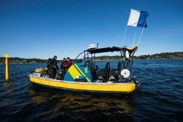 The team has 1,500 kilometres of Sweden's Baltic Sea coast to watch