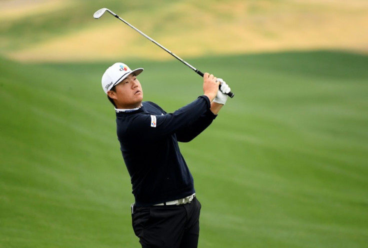 South Korea's Im Sung-jae fired a seven-under par 65 to seize a one-stroke lead at the US PGA American Express tournament