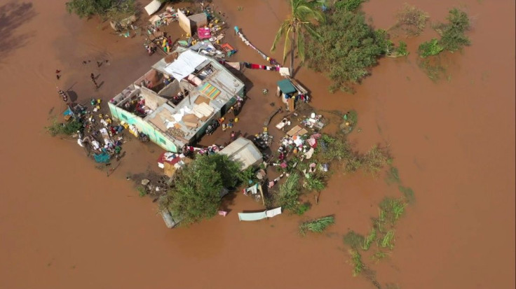 Stranded: Homes in the Buzi area of central Mozambique after Cyclone Eloise (picture: Unicef)