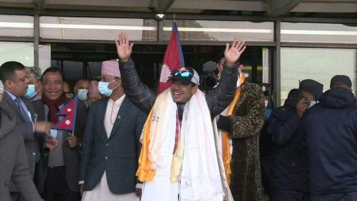 Hero's welcome for historic Nepali K2 climbers