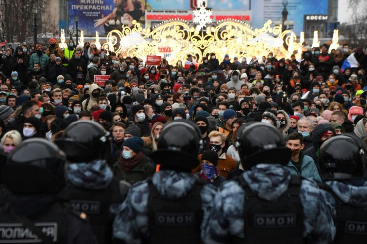 Opposition figure Lyubov Sobol predicted that rallies in support of Alexei Navalny (similar to the one pictured January 23, 2021) will continue because "unfortunately there is simply no other instrument for Russians to declare their rights"