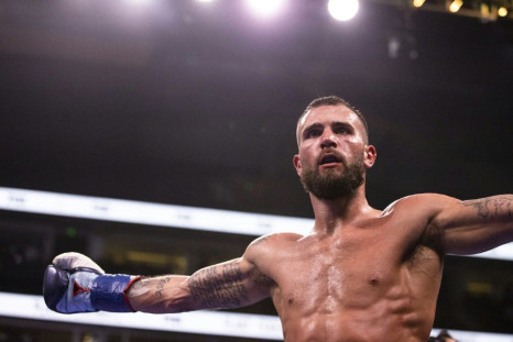 Unbeaten Caleb Plant defeated challenger Caleb Truax on Saturday by unanimous decision to retain the International Boxing Federation super middleweight title