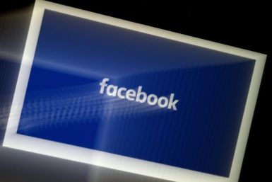 Facebook will be showing its own pop-ups to users of Apple devices to make its case for allowing targeted advertising as the iPhone maker moves to offer ways to deter data tracking.