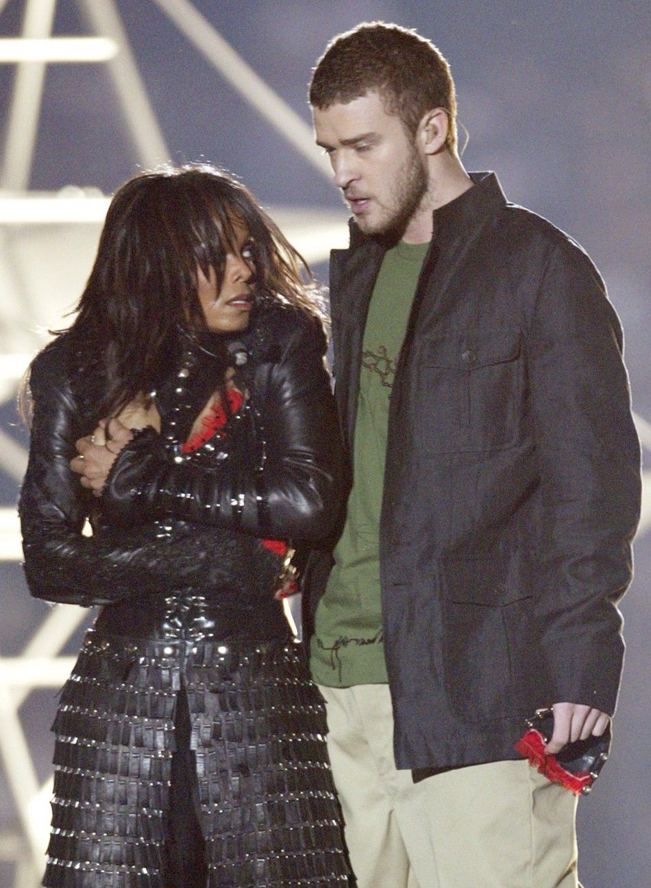 Timberlake Rips Off Janet Jackson039s chest plates