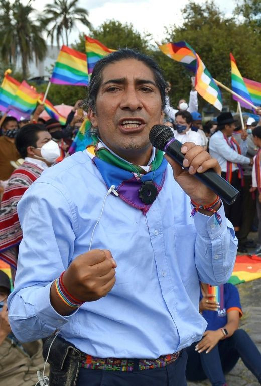 The son of uneducated farmworkers, Perez hopes to be "the first son of an illiterate to become president".