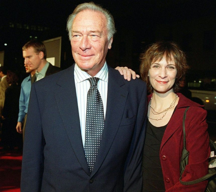 Christopher Plummer, with his daughter Amanda, at the premiere of "The Insider" in 1999