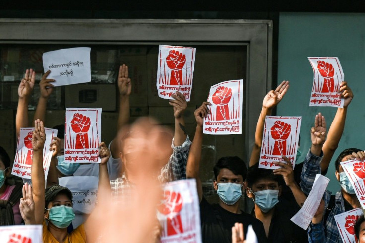 There has been a surge in popular dissent despite the Myanmar military imposing a nationwide blockade of the internet