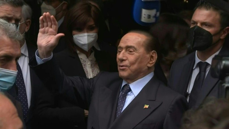 Silvio Berlusconi arrives for a meeting with Mario Draghi in Rome