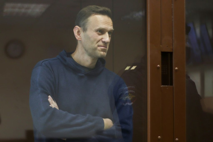 Navalny, poisoned then jailed